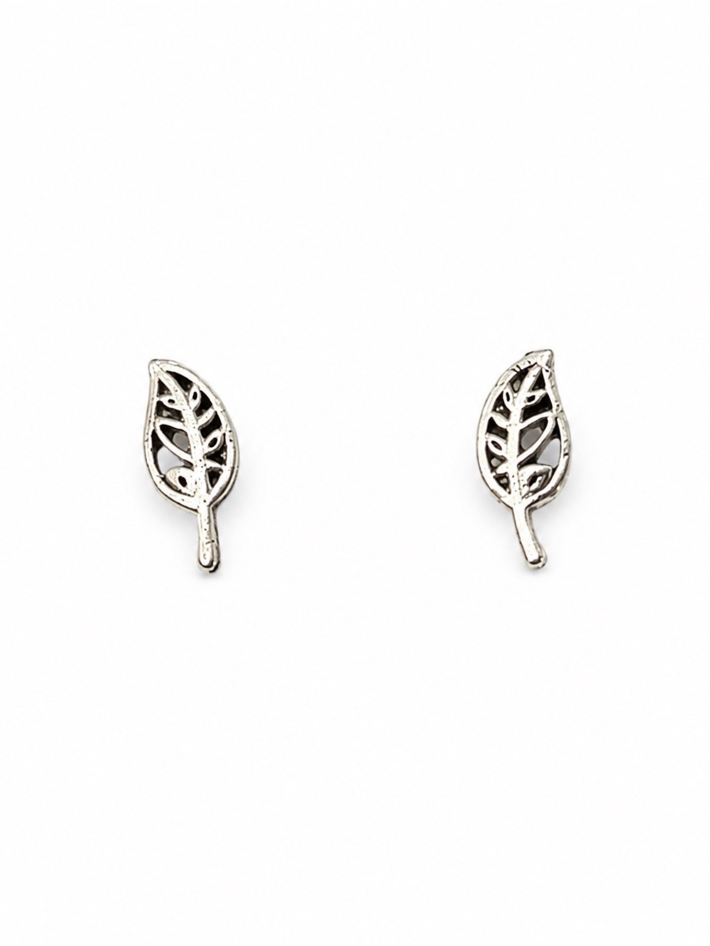 Silver Tone Openwork Leaf Stud Earrings Botanical Nature Minimalist